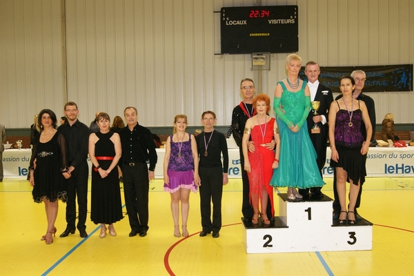 Podium2 1